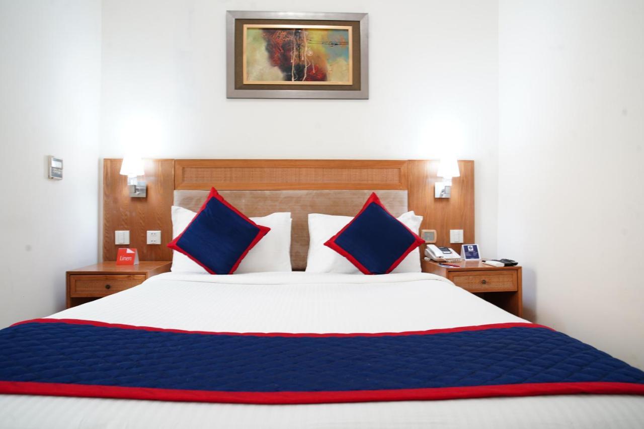 Zip By Spree Hotels Delhi Greater Kailash New Delhi Buitenkant foto